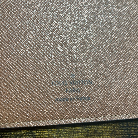 Louis Vuitton Desk Agenda Cover - Picture 13 of 13